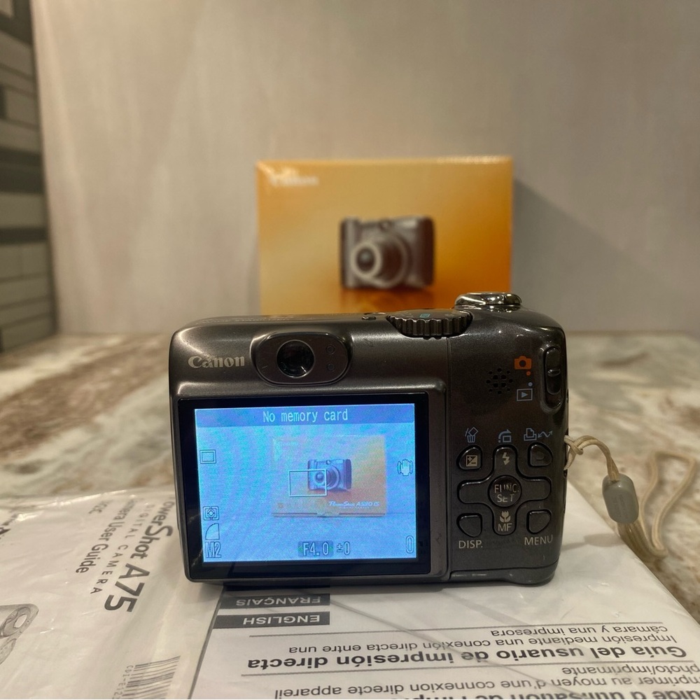 COMPLETE Canon PowerShot A590 IS Digital Camera Bundle - Tested & Working - Picture 2 of 15